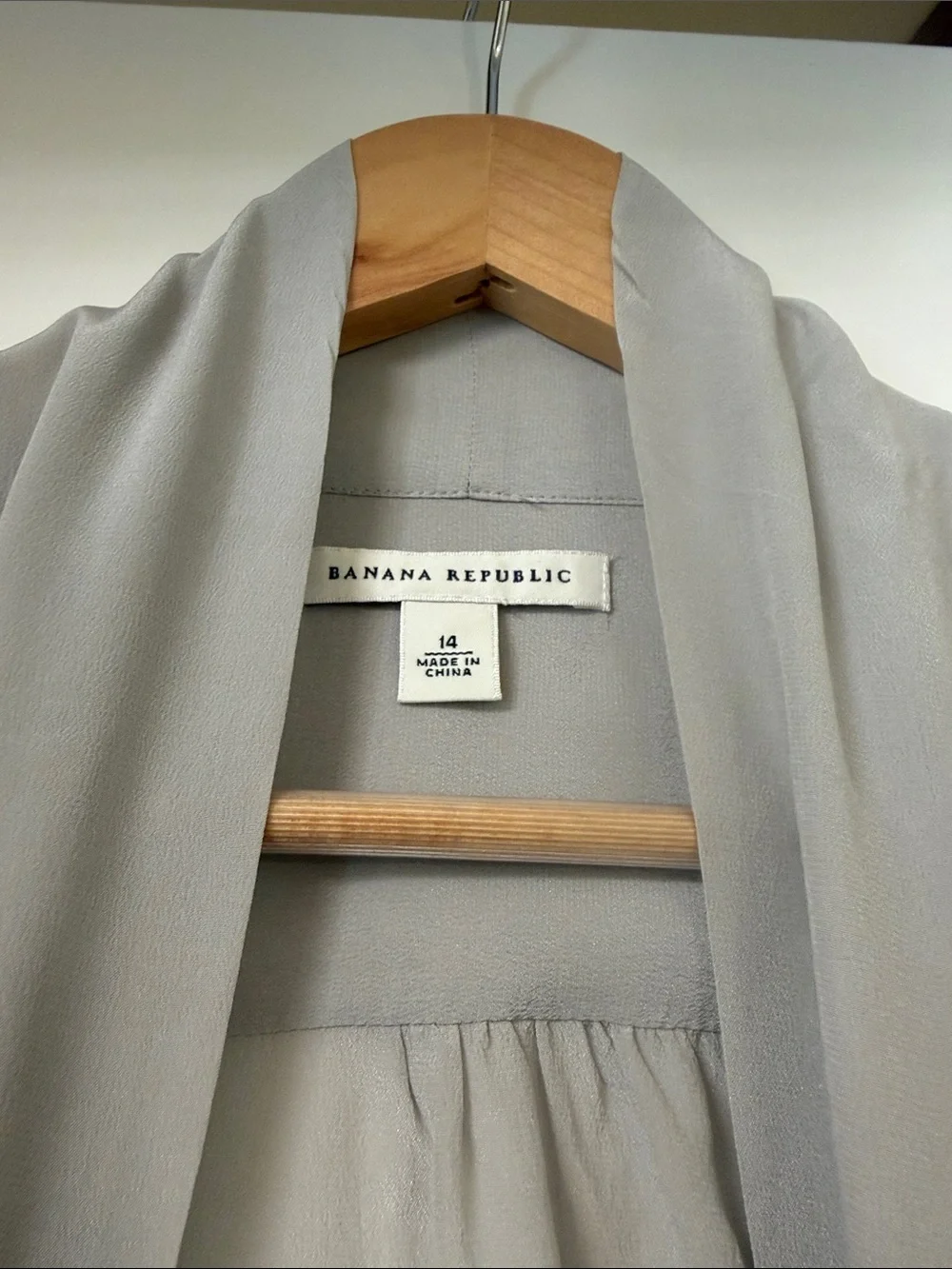 Banana Republic Light Gray Tie-Neck Dress Shirt
